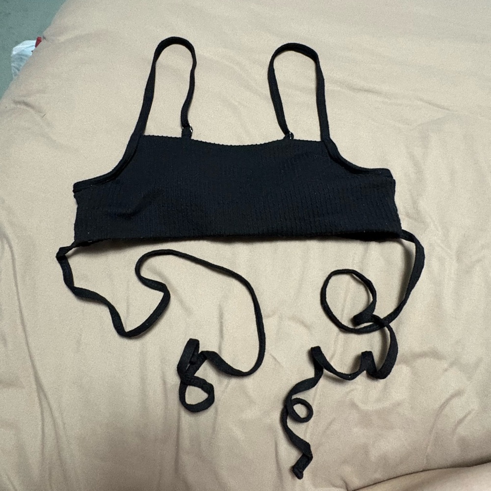 Bikini top